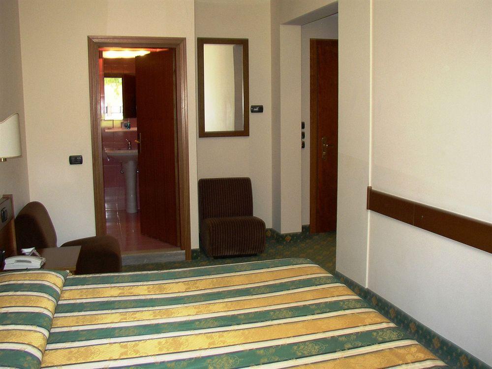 Hotel Eden 레비코온천 외부 사진